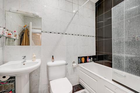 2 bedroom apartment to rent, Alderney Street, Pimlico, SW1V