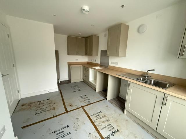 Light kitchen.jpeg