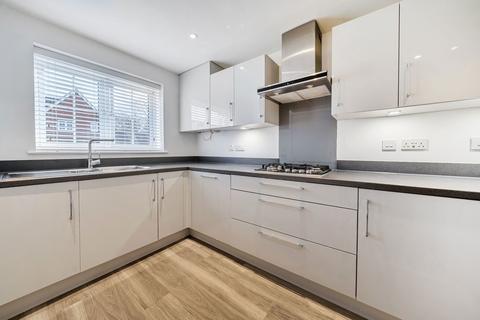 undefined, Murano Drive, Chineham RG24 8PN