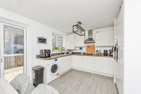 undefined, Meadow Way, Tamworth