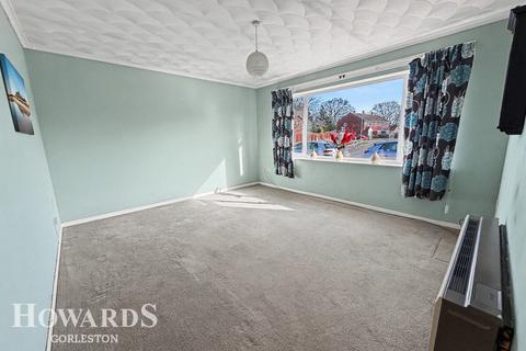 undefined, Paddock Close, Belton