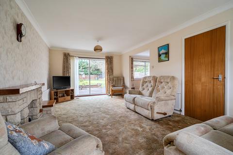 4 bedroom detached house for sale, Pinkneys Road, Maidenhead