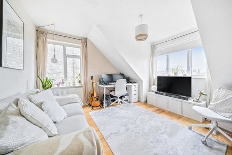 2 bedroom flat to rent, Alexandra Park Road London N10
