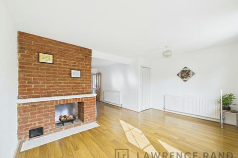4 bedroom semi-detached house to rent, Verwood Road, Harrow, HA2