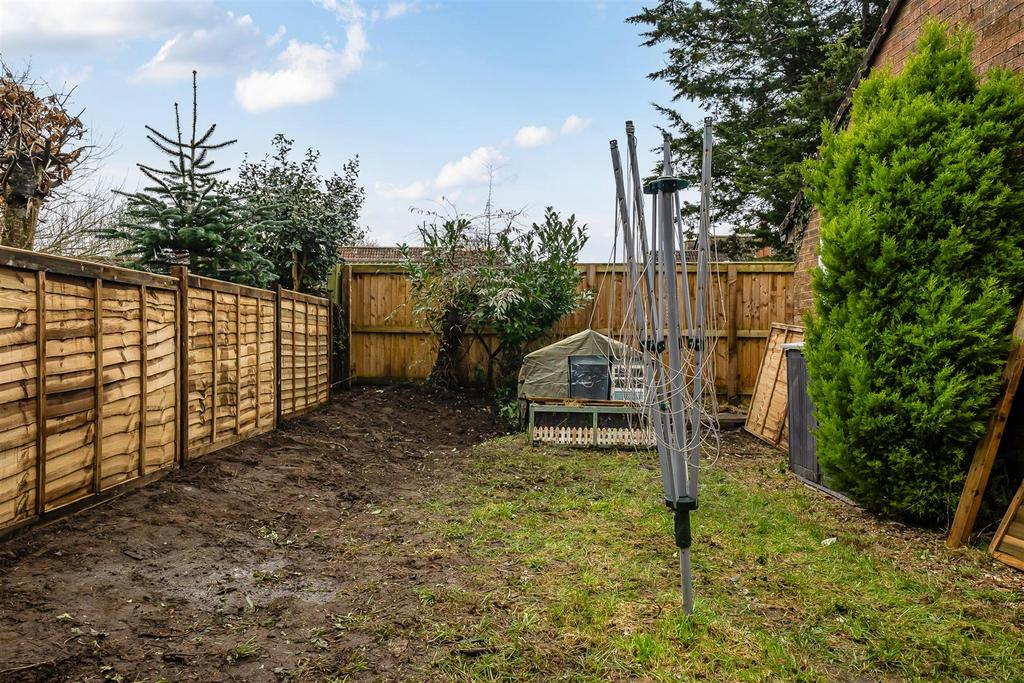 Garden 3.jpg