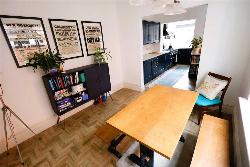 Breakfast room