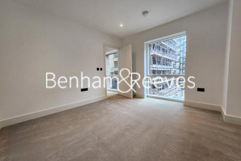 2 bedroom apartment to rent, Danvers Avenue, London, SW11
