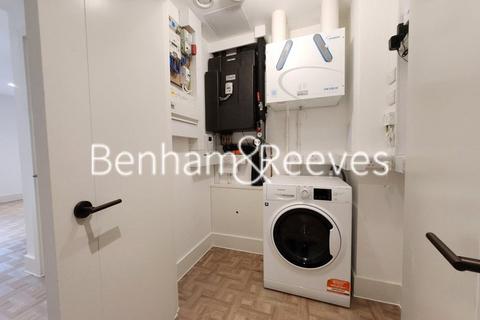 2 bedroom apartment to rent, Danvers Avenue, London, SW11