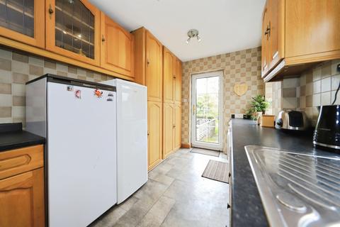 3 bedroom detached house for sale, Belbroughton Road, Blakedown, Kidderminster