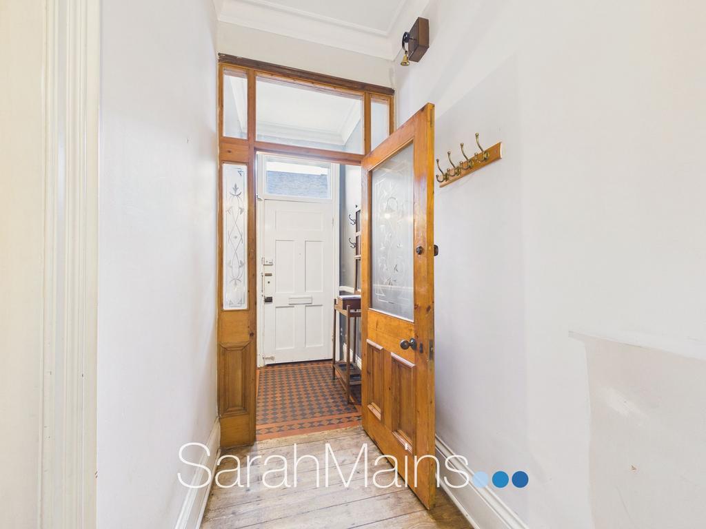 House in Newcastle Upon Tyne - View 5