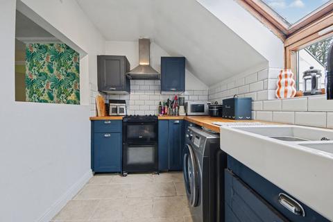 2 bedroom flat for sale, 21 Lawn Road, Southampton SO17