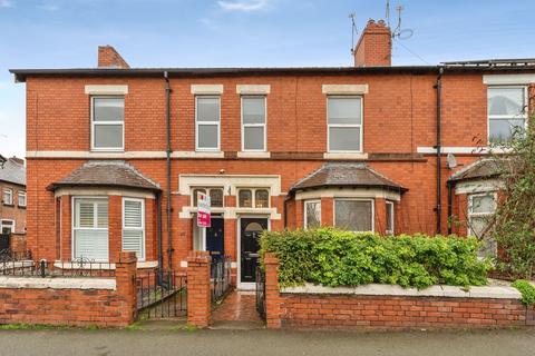 3 bedroom terraced house for sale, Tarvin Road, Boughton, Chester