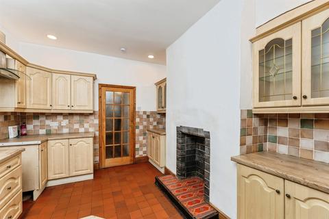 3 bedroom terraced house for sale, Tarvin Road, Boughton, Chester