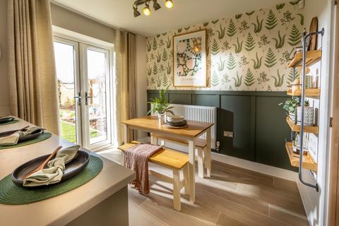 4 bedroom semi-detached house for sale, Mendham Lane, Harleston