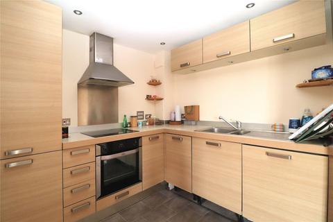 2 bedroom flat for sale, Goldsworth Road, Surrey GU21