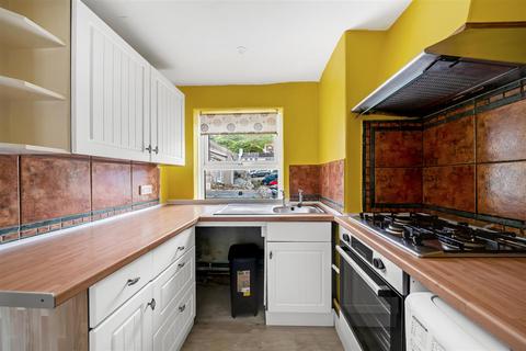 1 bedroom flat for sale, Fortuneswell, Portland