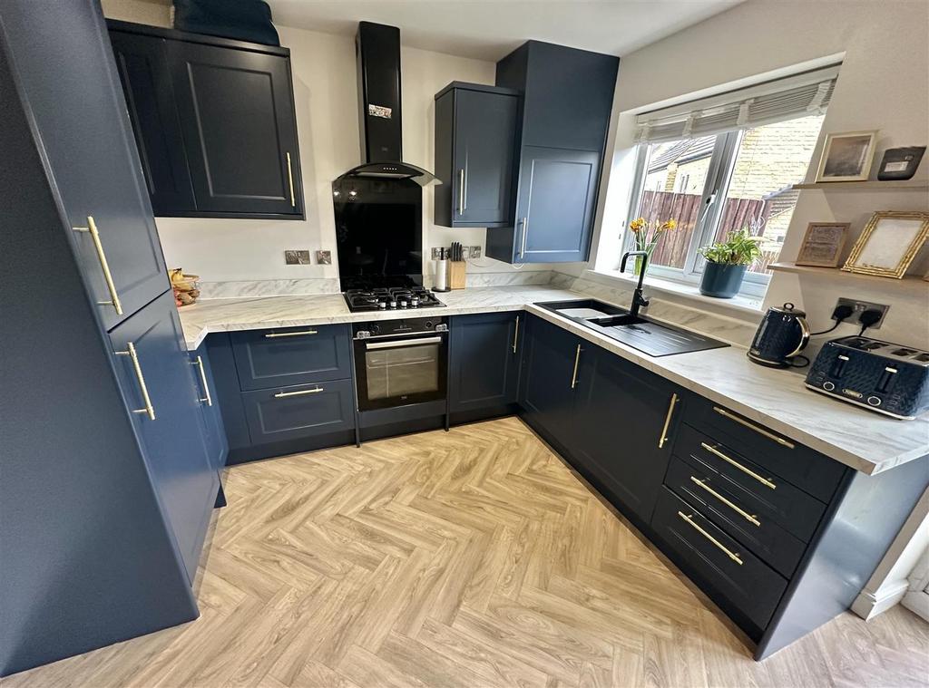 Bramleys Estate Agents - Calder View - Lower Hopto