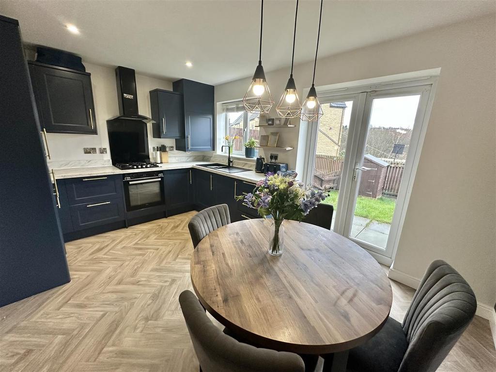 Bramleys Estate Agents - Calder View - Lower Hopto