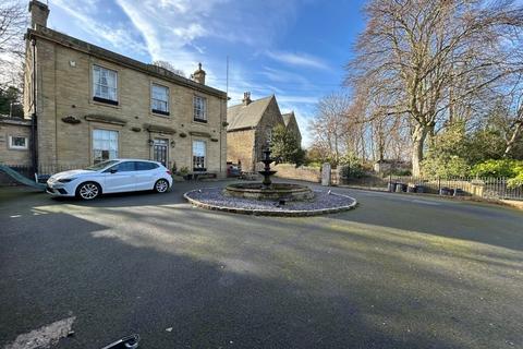 undefined, Close Hill Lane, Huddersfield HD4