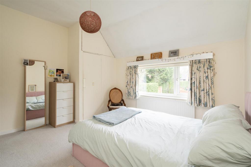 Ivanhoe, Broad Lane 28.jpg