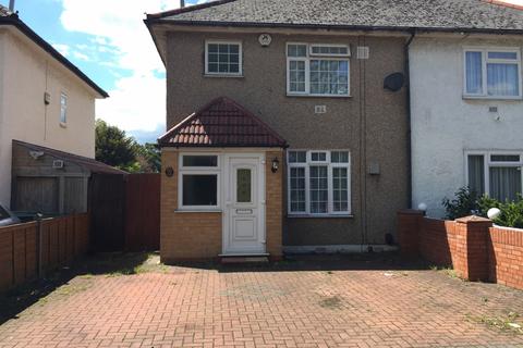 3 bedroom semi-detached house to rent, Harlington, Hayes UB3