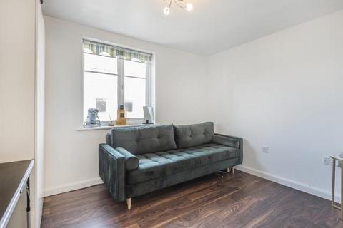 undefined, Slough,  Berkshire,  SL1