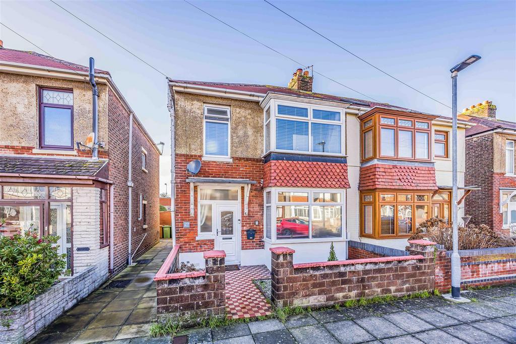 29 Salcombe Avenue, Portsmouth-Small-Portico Market