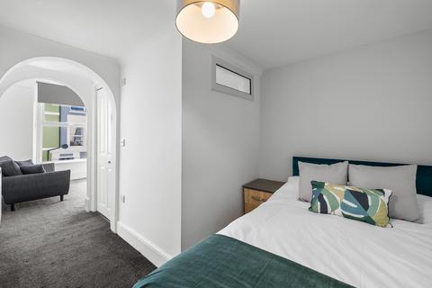 undefined, 16 St James Place West, Plymouth PL1