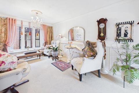 undefined, Nightingale Lodge, Cowper Road, HP4
