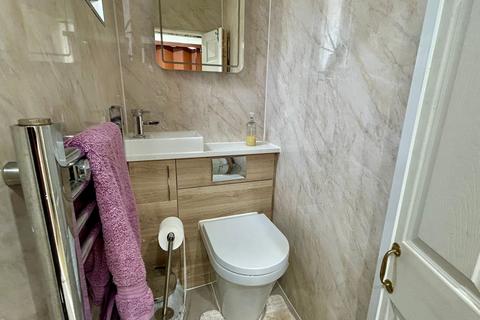 3 bedroom semi-detached house for sale, Broomhill Avenue, Keighley, BD21