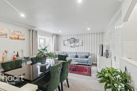 undefined, Hampden Close, Epping