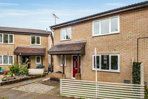 2 bedroom terraced house to rent, Mendelssohn Grove, Milton Keynes MK7