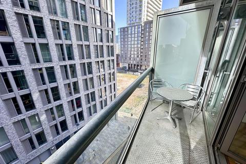 undefined, Abito, 85 Greengate, Salford