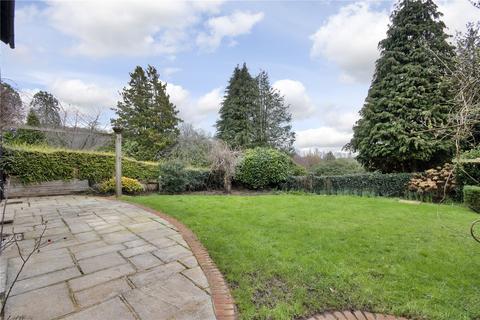 2 bedroom detached house for sale, Mapleton Road, Westerham, Kent, TN16