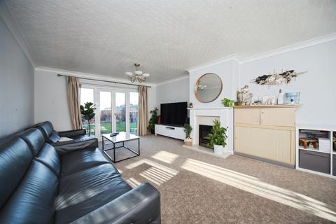 undefined, Stanford Road, LUTON