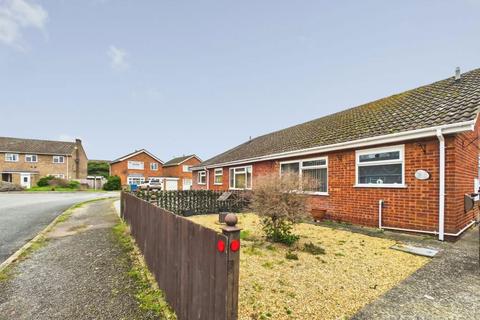 2 bedroom semi-detached bungalow for sale, Blackbird Road, Beck Row, Bury St. Edmunds, Suffolk, IP28 8HL