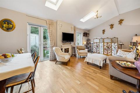 3 bedroom link detached house for sale, Duke Road, London, W4