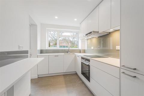 2 bedroom apartment for sale - Sandford Court, Bosworth Road, Barnet EN5