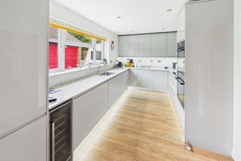 4 bedroom detached house for sale, Warsash Road, Warsash