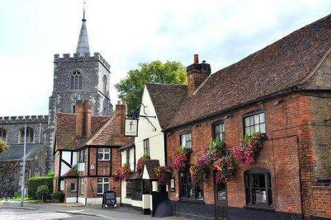 2 bedroom apartment to rent, The Coach House, Rickmansworth WD3