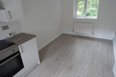 3 bedroom end of terrace house to rent, Jacklin Walk, Eaglescliffe