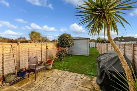 2 bedroom apartment for sale, Ardingly Drive, Goring-by-Sea, Worthing, West Sussex