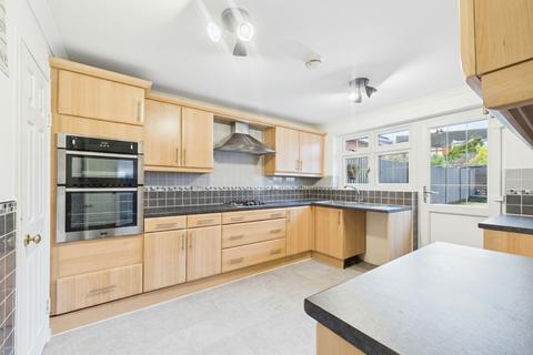 undefined, Goldsmiths Avenue, Corringham, SS17