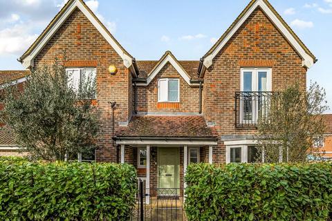 4 bedroom detached house for sale, Snowdrop Walk, Sittingbourne, Kent, ME10