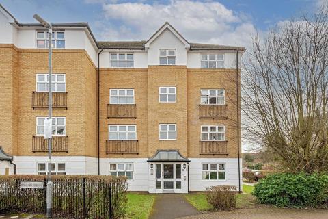 undefined, Hillary Drive, Isleworth TW7