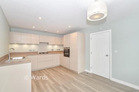 3 bedroom end of terrace house for sale, The Weavers, Headcorn TN27