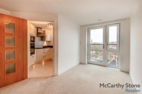 1 bedroom apartment for sale, Edward House, Pegs Lane, Hertford