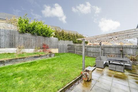 3 bedroom detached house for sale, Dobson Rise, Bradford