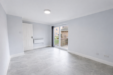 1 bedroom ground floor flat for sale, Fallowfield, Sittingbourne ME10