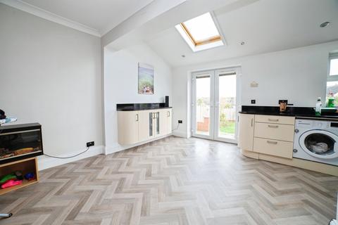 3 bedroom detached house for sale, Milward Road, Heanor DE75